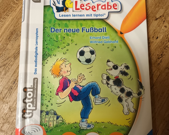 tiptoi Buch zum Thema Fußball