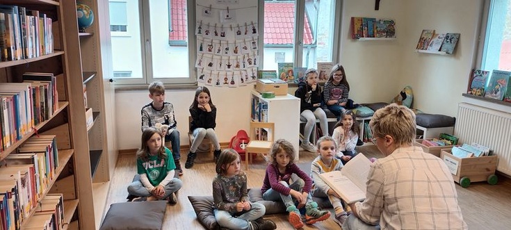 Vorlesenachmmittag Bücherei Opferbaum Vorlesen Kinder